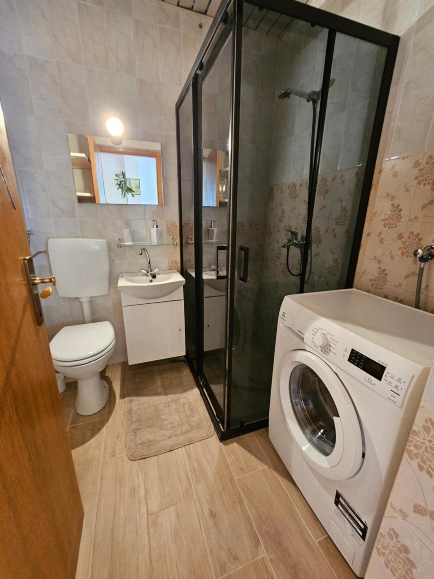 Apartment Slavka Трогир Екстериор снимка